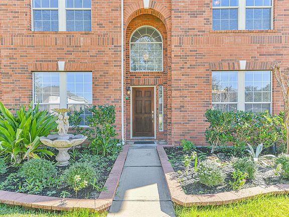 4th image of 15107 Heron Meadow Ln