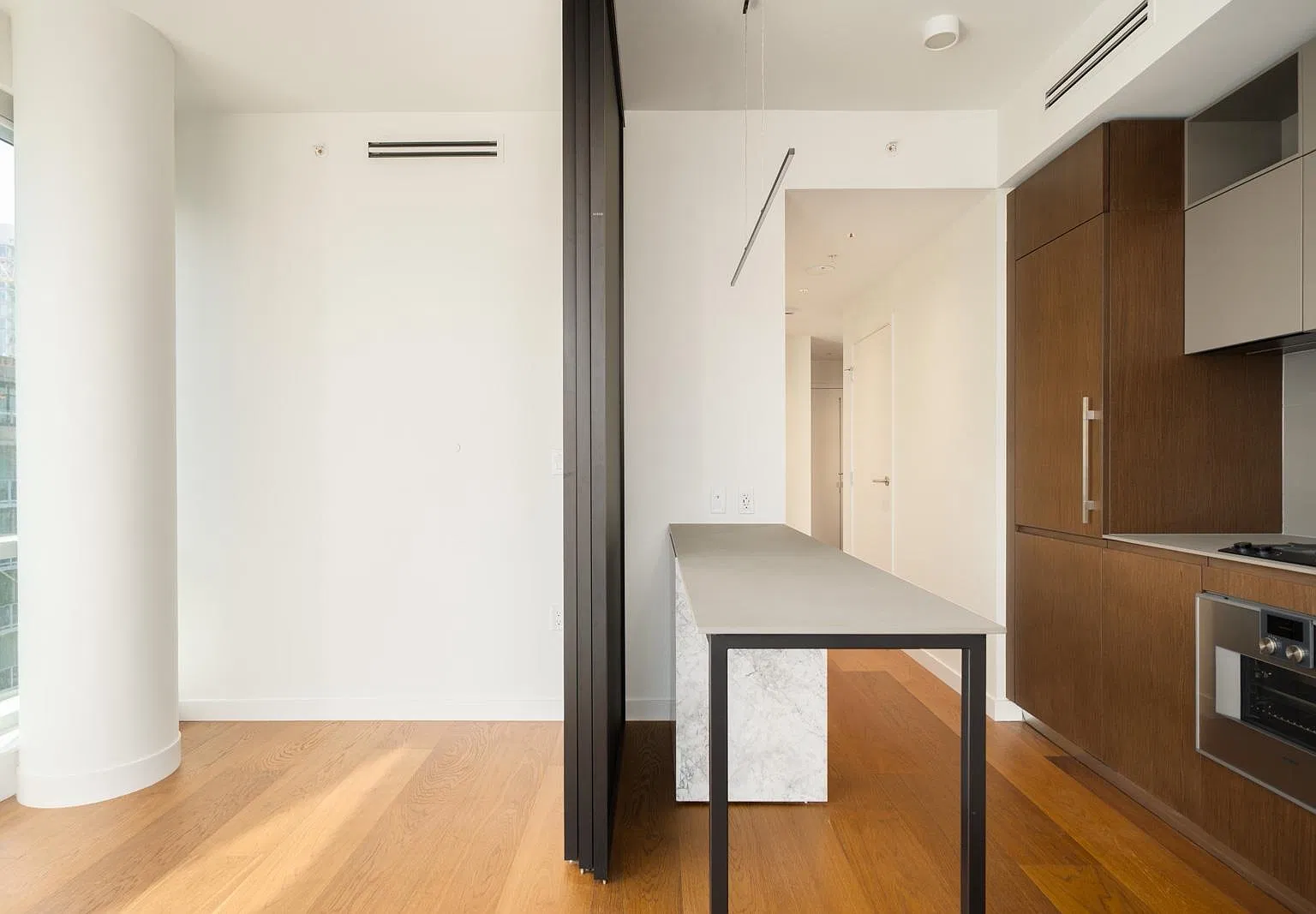 1 bed, 504 sqft, $2,790 — Photo 4