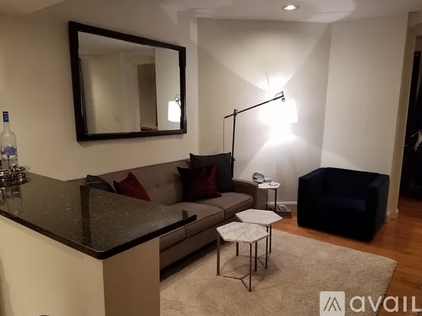 176 Commonwealth Ave, Boston, MA 02116
