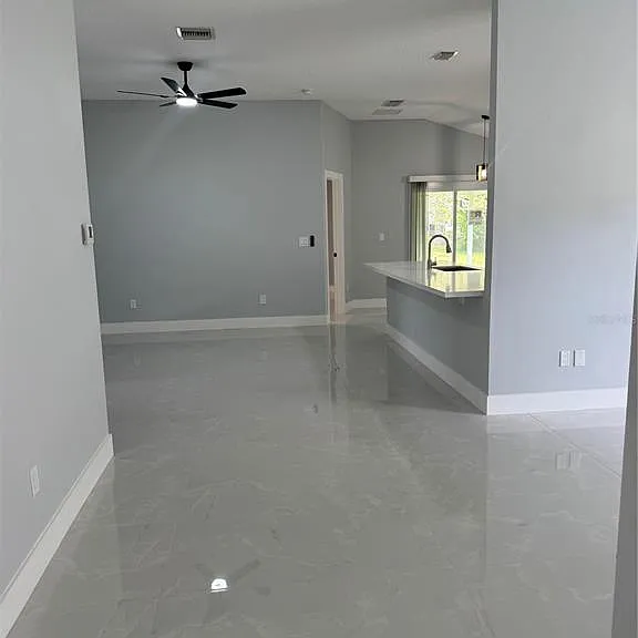 12 Reynolds Pl — Photo 6