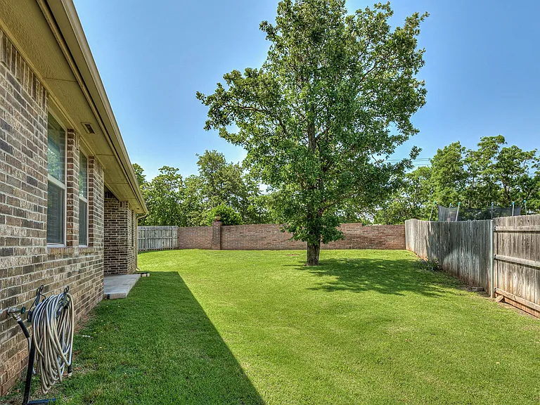 2709 Pacifica Ln — Photo 47