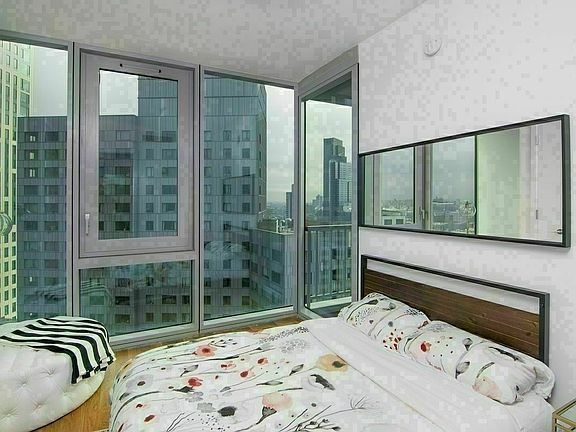 5th image of 434 Albee Sq #7CC
