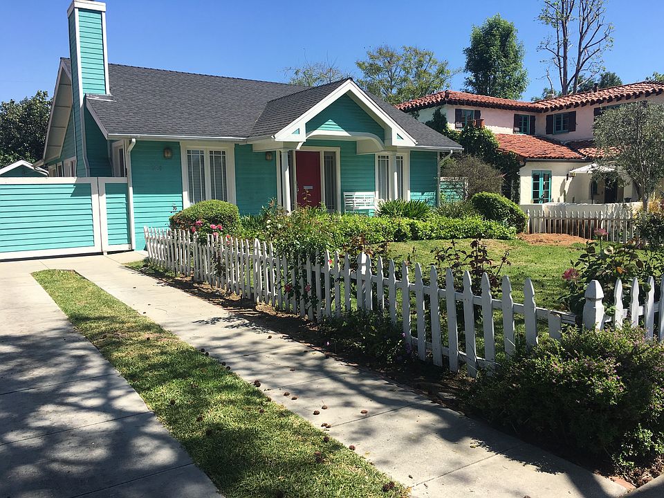 1st image of 328 S Craig Ave