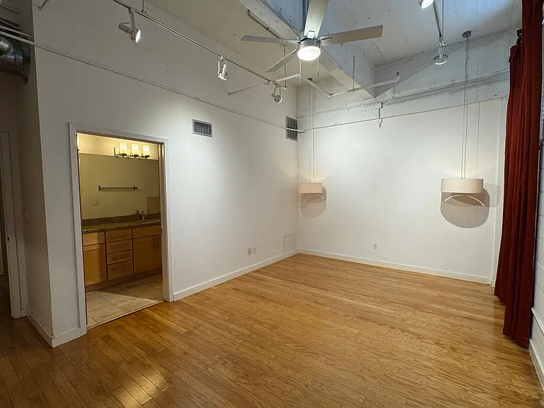 1339 S Flores St #107 — Photo 13