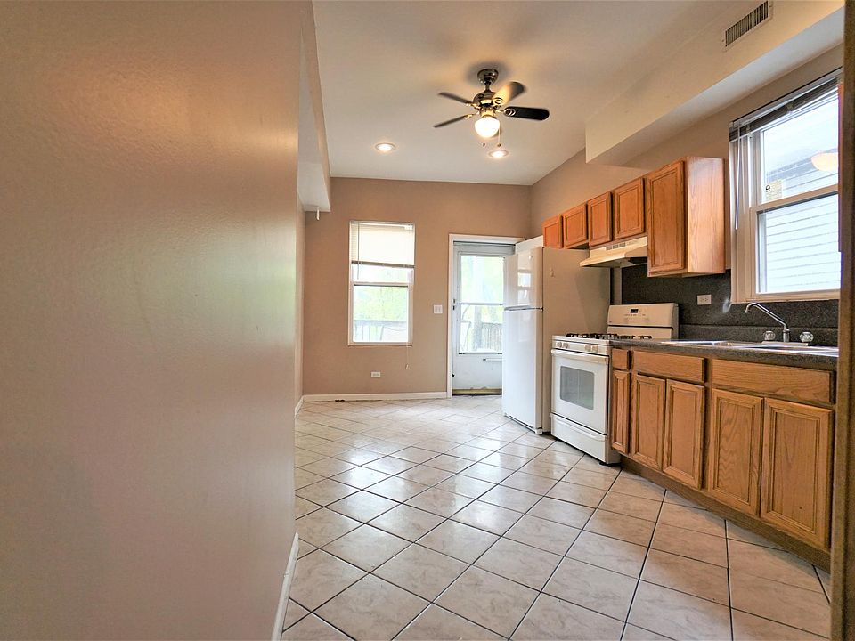 1st image of 1712 S Union Ave #2
