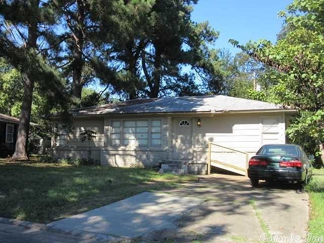 1st image of 103 Oleary St