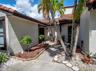 15205 SW 48th Ter #F-80, Miami, FL 33185