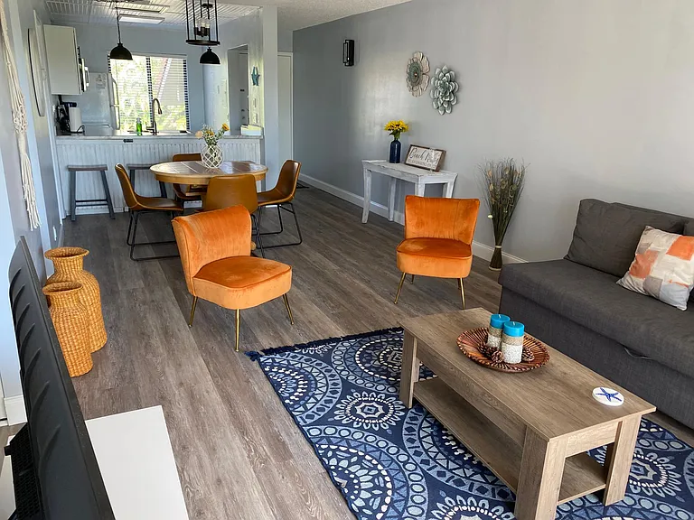 6335 Palma Del Mar Blvd S #221 — Photo 2