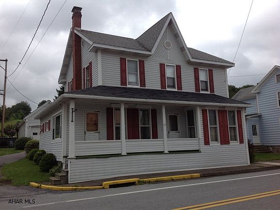 3rd image of 3942 Cortland Dr