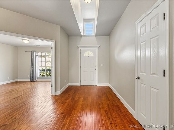 2nd image of 15336 E 89th Ct N