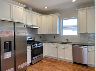 240 Raritan Ave #2F, Staten Island, NY 10305