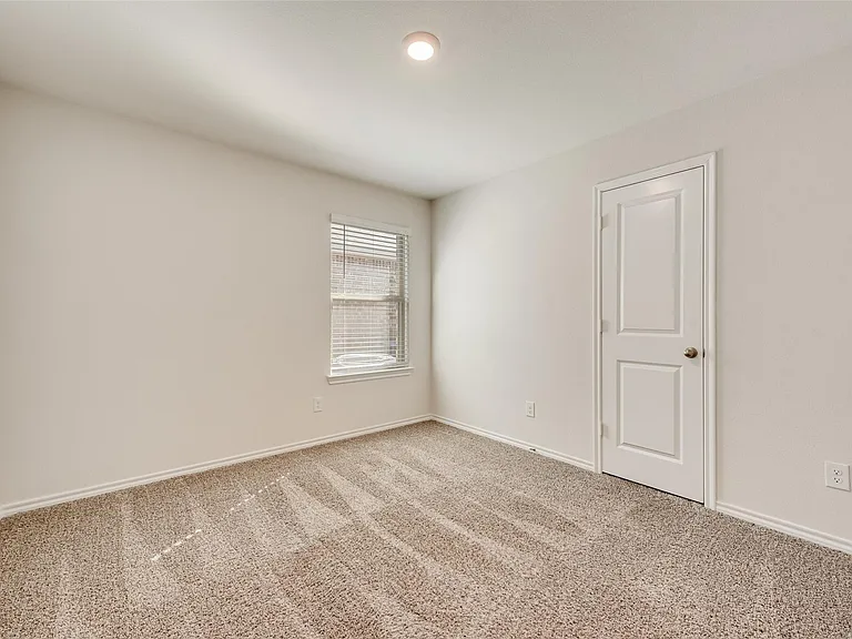 4016 Huntington Dr — Photo 16