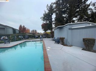 1380 Tree Garden Pl, Concord, CA 94518