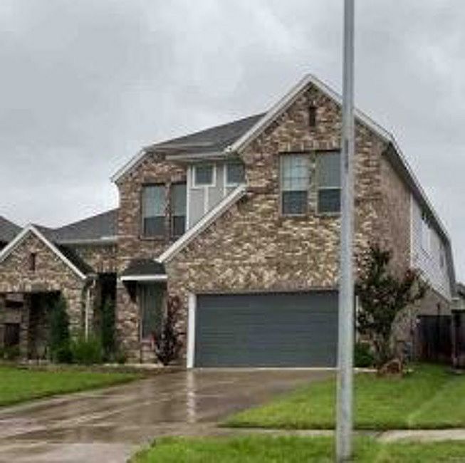 2nd image of 21610 Albertine Dr