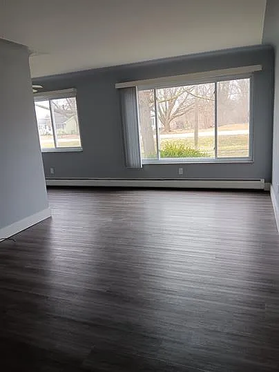 415 E Mill St #4 — Photo 12