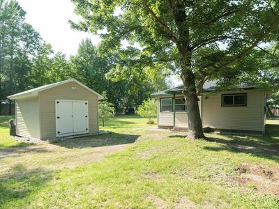 46860 Sycamore Dr, Bangor, MI, 49013
