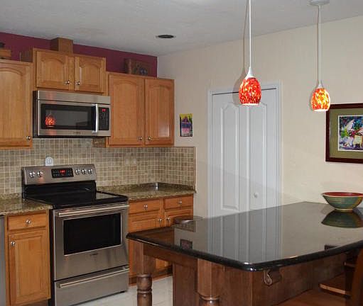 5th image of 9337 Bellewood St