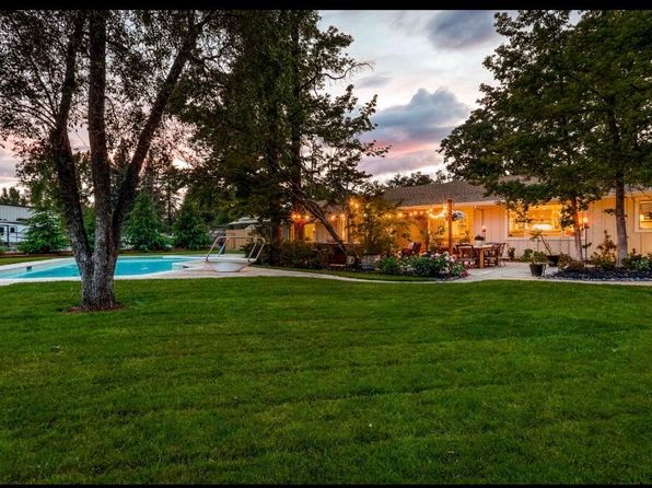 9839 Meadowlark Way, Palo Cedro, CA 96073