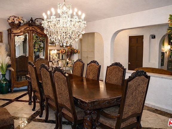 4th image of 1538 N Crescent Heights Blvd