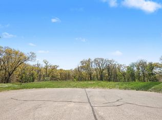 4277 Trail View Dr NE, Grand Rapids, MI 49525