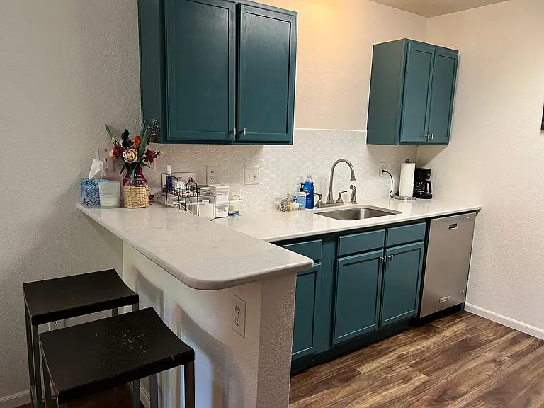 1120 City Park Ave #B204 — Photo 2