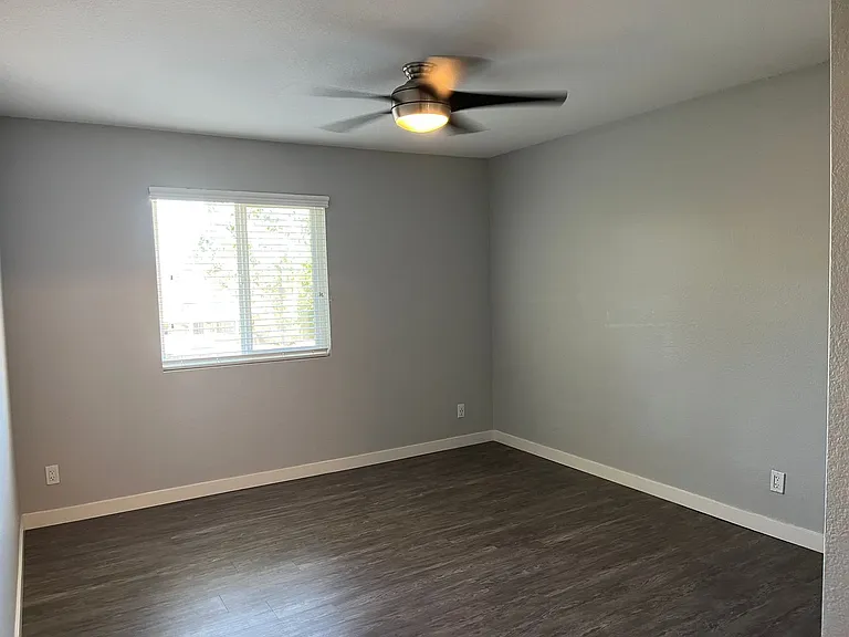 Corona Pointe Resort — Photo 197