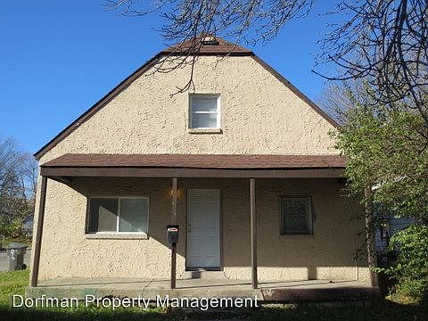 1st image of 1104 N Belmont Ave