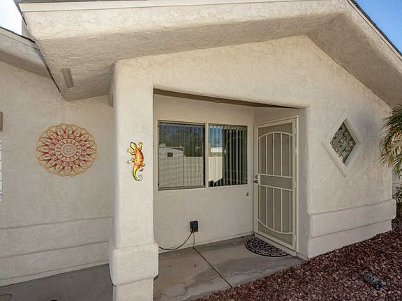 2nd image of 3240 Feather Palm Ln