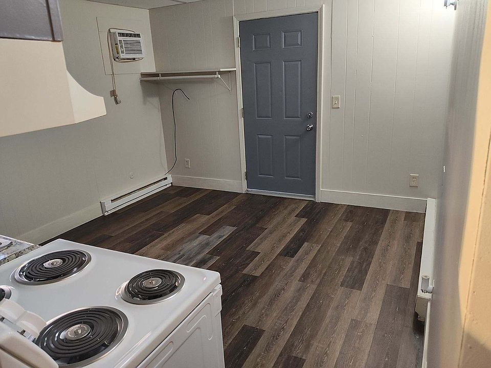 2nd image of 6317 State St #26