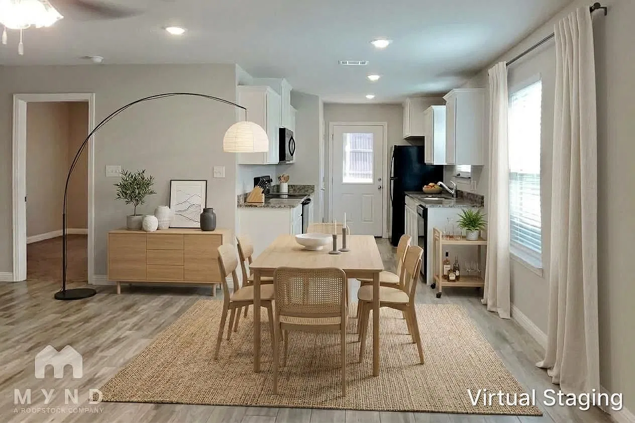 3 bed, 2.0 bath, 1560 sqft, $1,799 — Photo 3