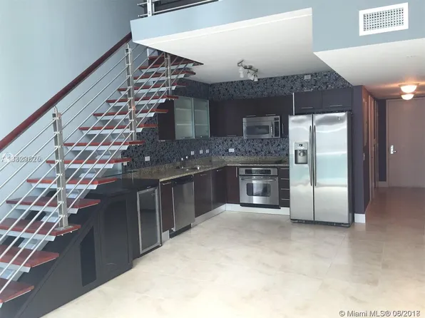 41 SE 5th St, Miami, FL