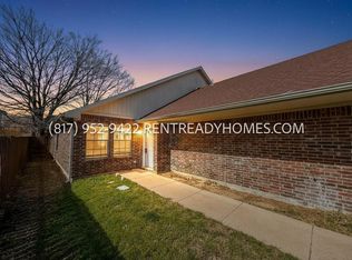 3130 Cherry Ln S, Fort Worth, TX 76116