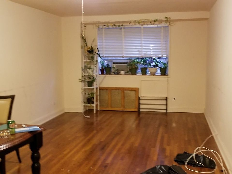 1st image of 8645 St James Ave APT 3T