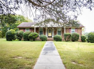 285 Anderson Rd, Eden, NC 27288