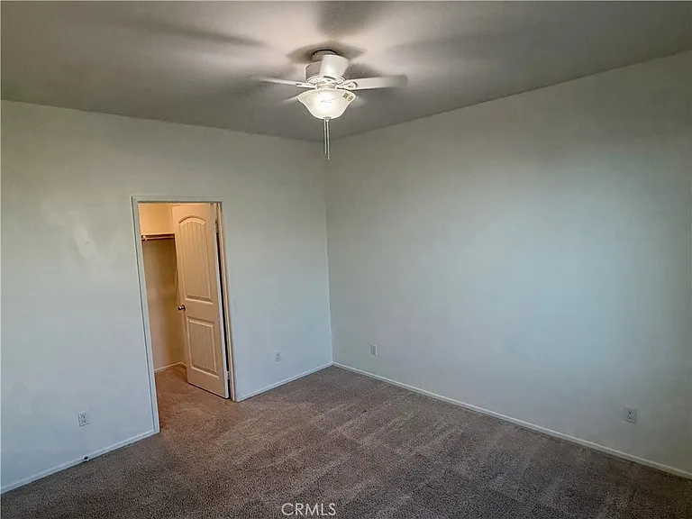 914 Haviture Way — Photo 26
