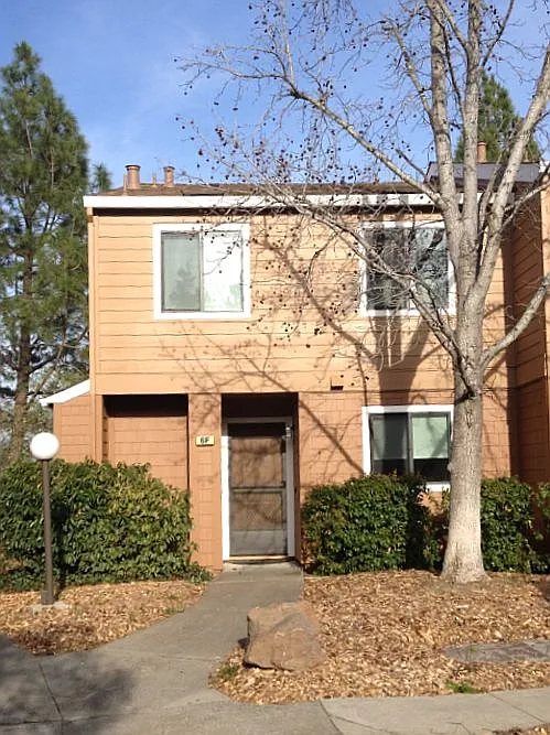 6 Park Crest Ct APT F photo 1
