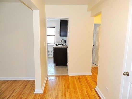 2nd image of 15029 73rd Ave