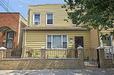 23-57 37th Street in Ditmars-Steinway