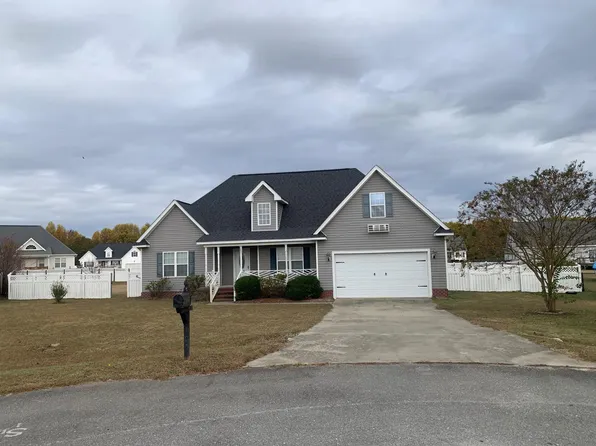 105 Bluecrest Pl, Goldsboro, NC 27534