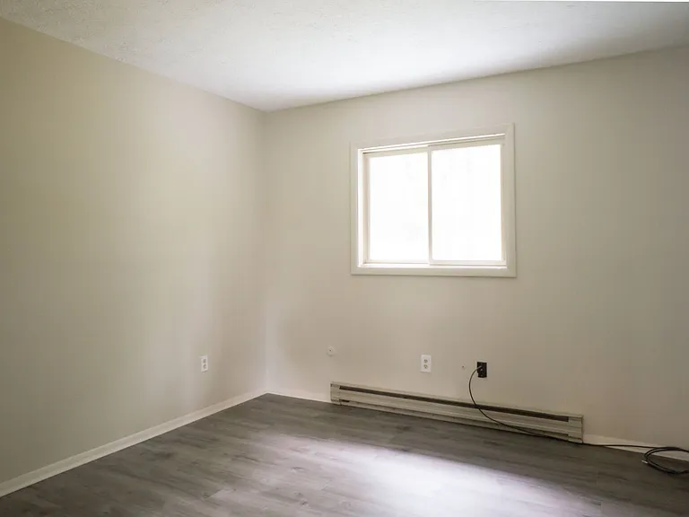 3222 Evergreen Cir #B — Photo 5
