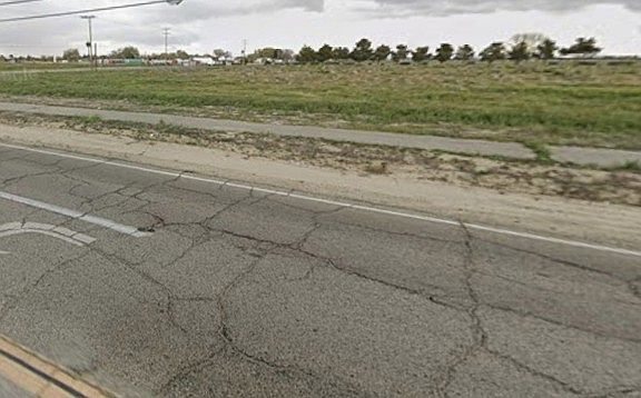 3rd image of 0 Vac Corner Ave