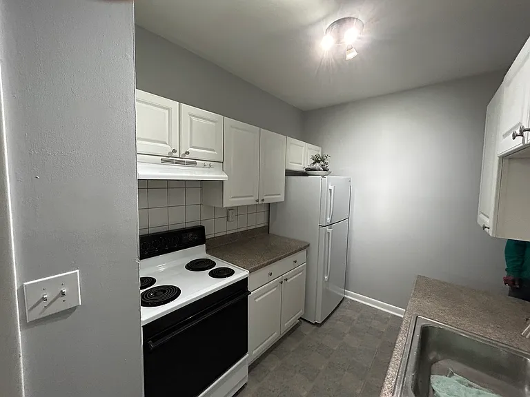30 Kingman St #4 — Photo 5
