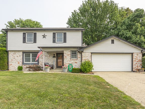 2nd image of 104 Creek View Dr