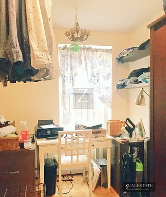 Rented by ZealEstate Group Inc | media 37