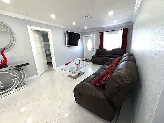 4th image of 5792 Orange Road