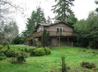 2335 42nd St, Florence, OR 97439