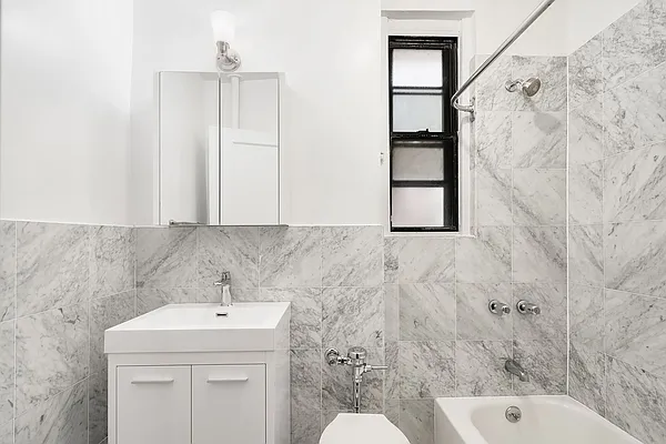 Rented by Compass | media 18