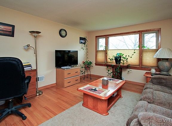 5th image of 1010 Muirfield Ave