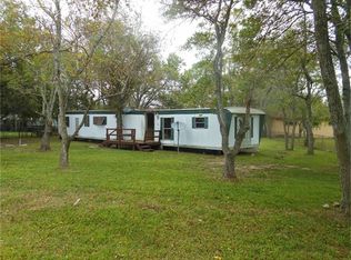 118 Cotton St, Jones Creek, TX 77541
