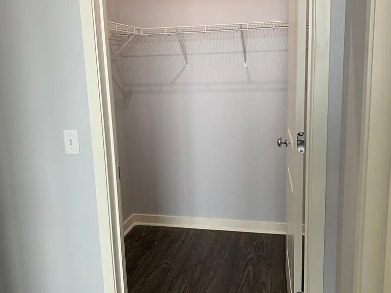 50 E 16th St #1007 — Photo 14